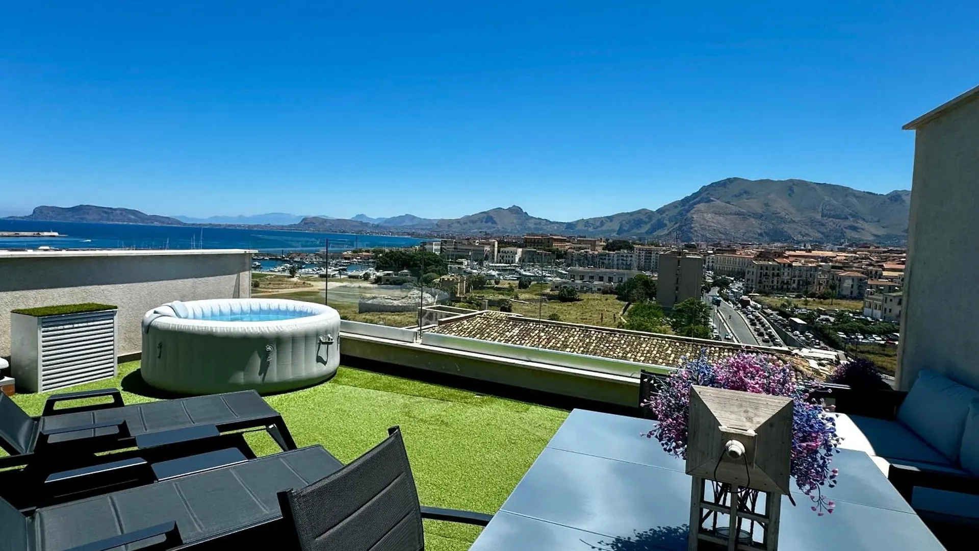 Marina Rooftop View Palermo