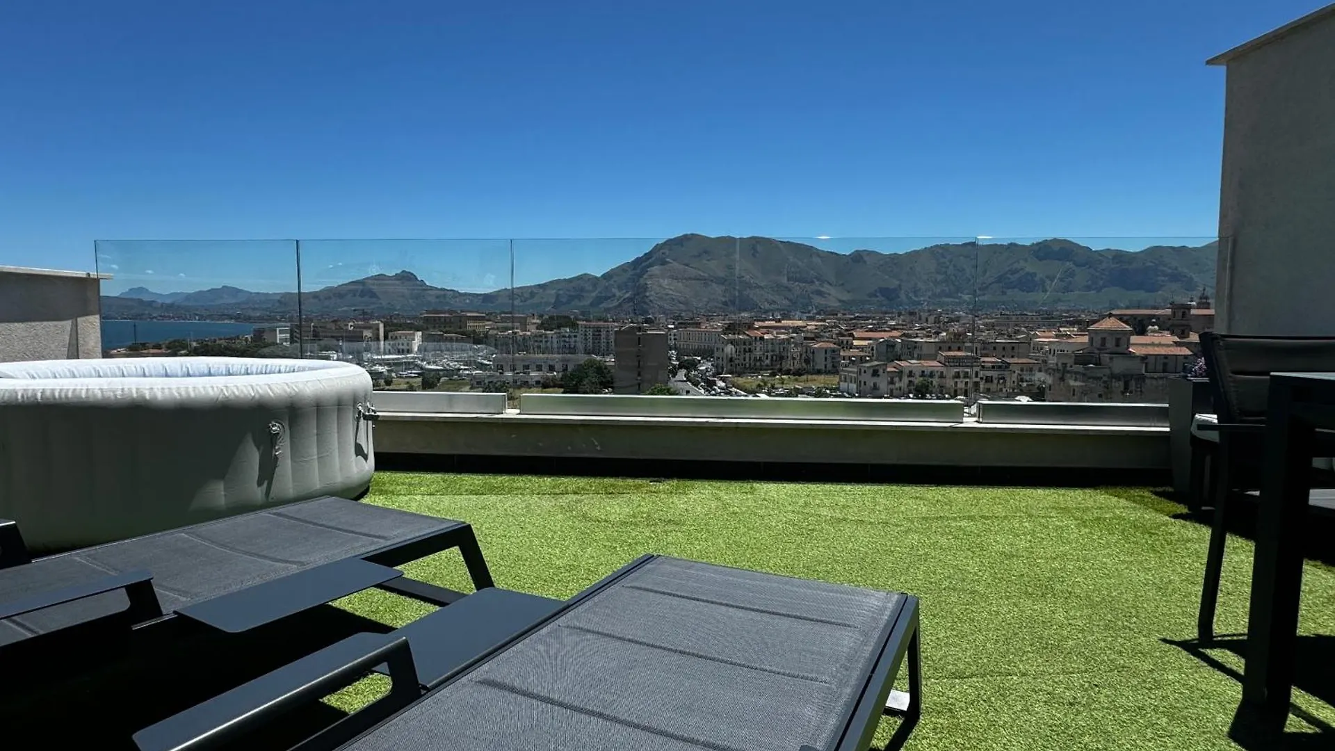 Apartment Marina Rooftop View Palermo